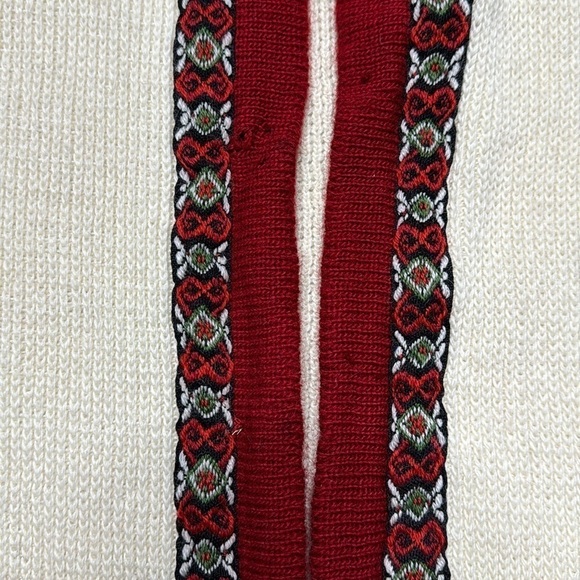 Vintage Nordstrikk White Red Nordic Wool Sweater Small - Picture 9 of 10